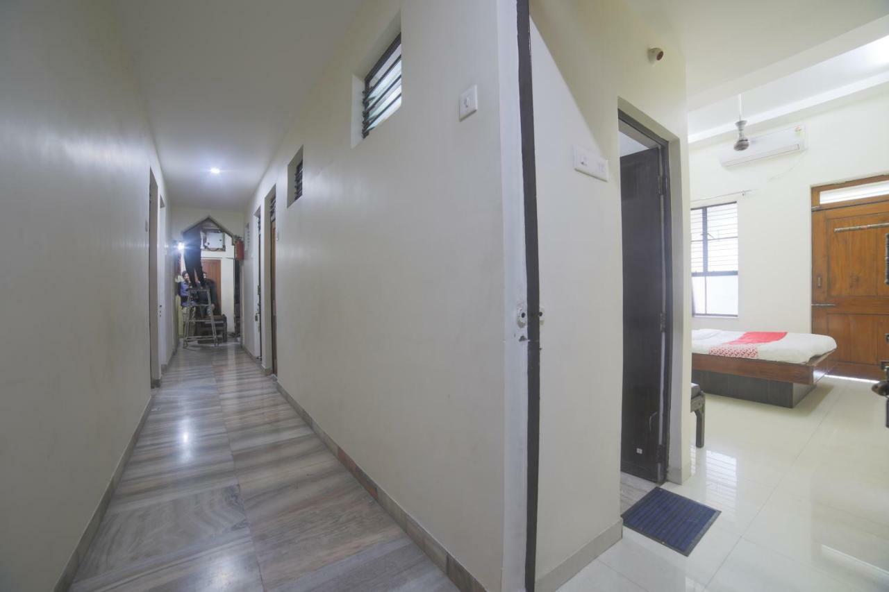 Oyo 46697 Hotel Gopi Nagpur Exterior foto